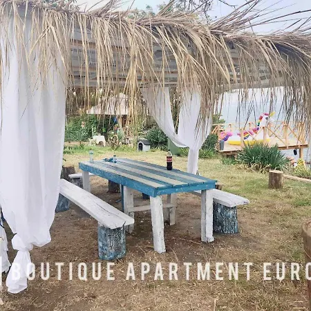 Apartman Budget First Sea Line Coast Orange