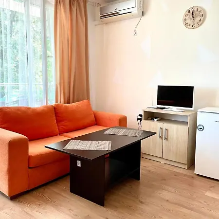 Budget First Sea Line Coast Orange Поморие